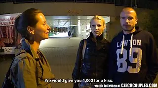 Jauns vīrietis Fucked Latina Woman